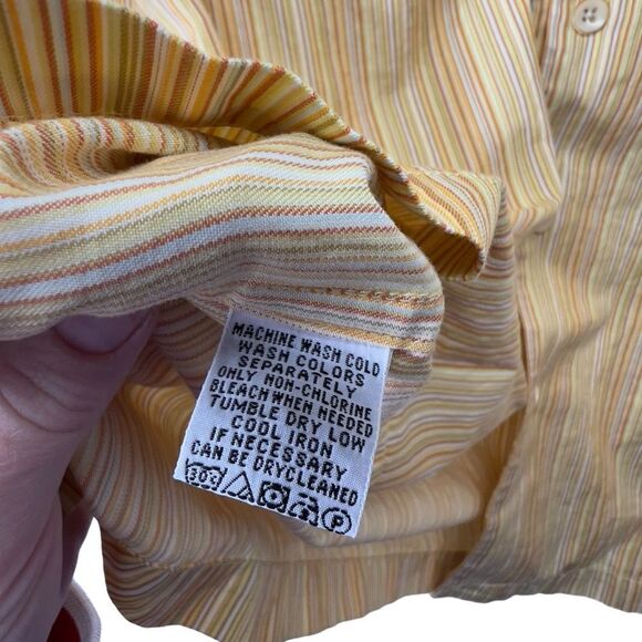 Tommy Bahama large Button Down Shirt 100 percent cotton - Picture 9 of 14